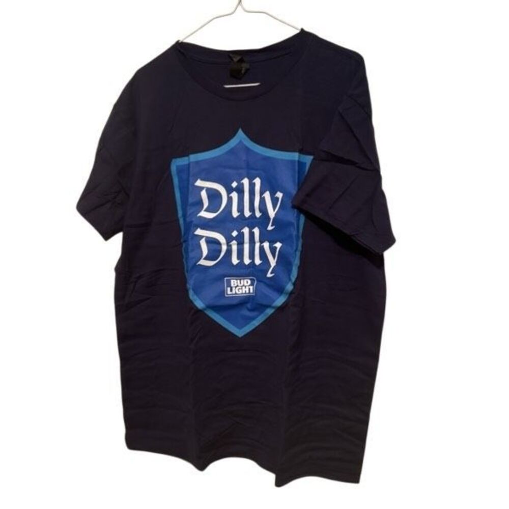 Bud Light Dilly Dilly Size XL T-Shirt